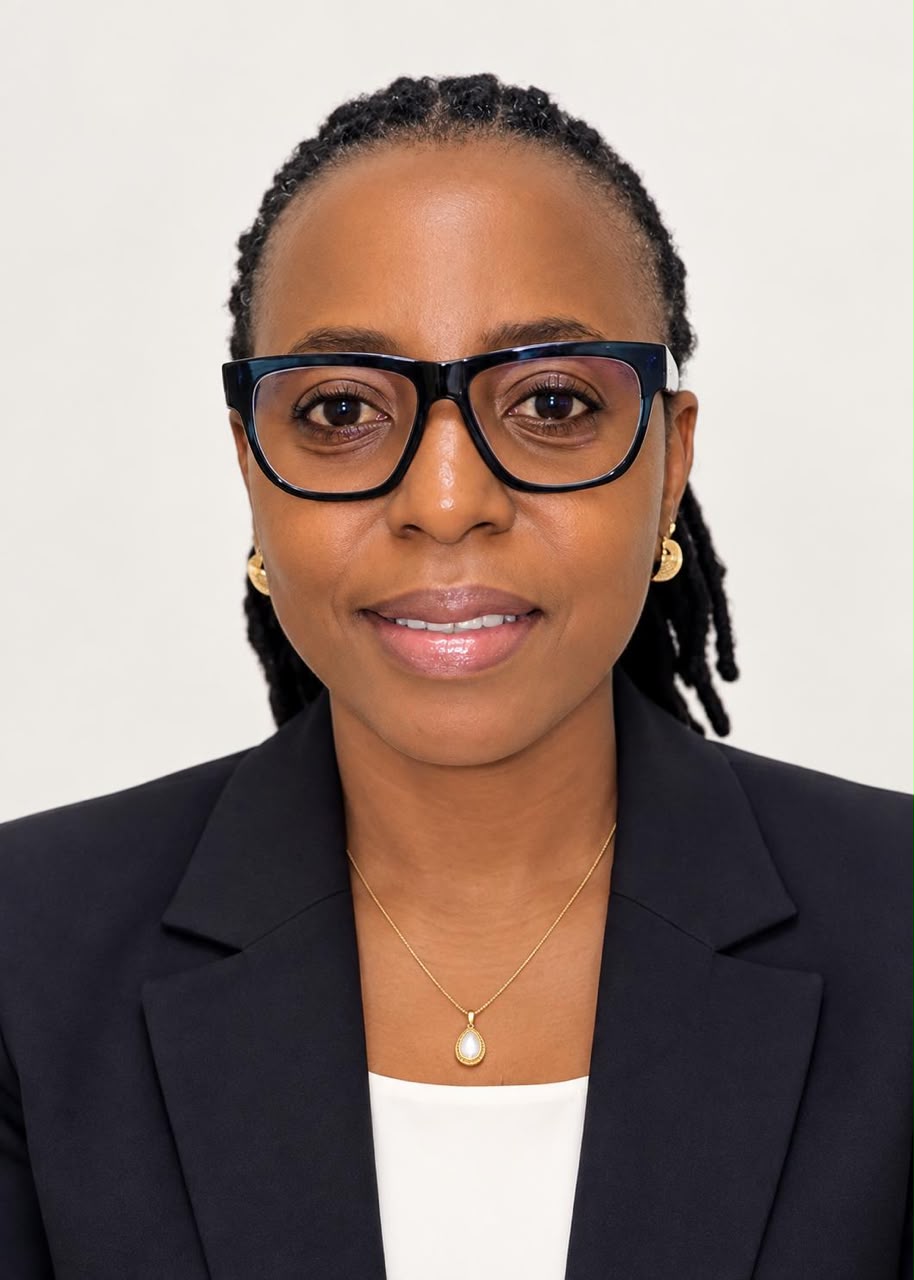 Dr. Jacqueline Shoo